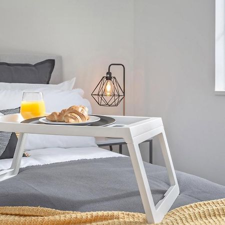 Luxury Serviced Apartments Stevenage, Hertfordshire Dış mekan fotoğraf